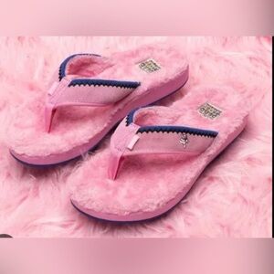 Grateful Dead & Sanuk Furreal St Pink faux fur‎ thong slippers Shoes Size 11 men